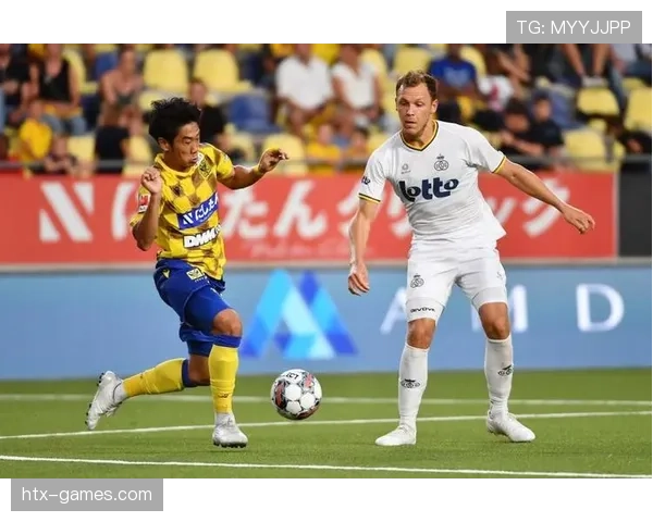 安特卫普定位球建功，助球队稳居榜首状态回升