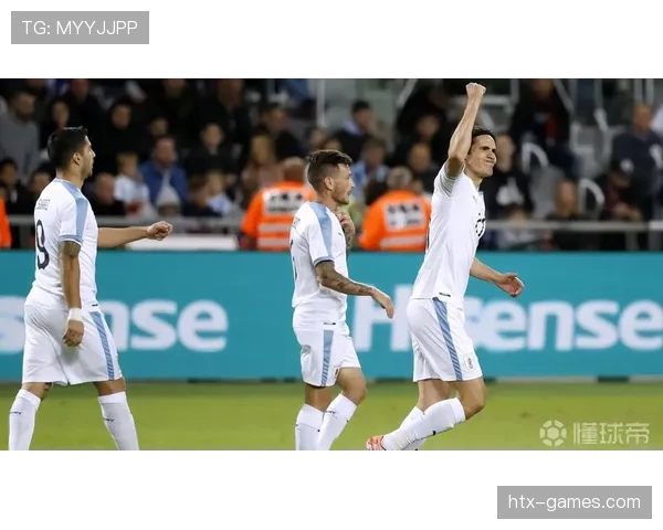 卡瓦尼持续保持状态，助力球队赢得关键胜利表现稳健